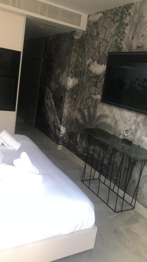 Lo Hotel Del Poblet 엘 포블레 노우 델 델타 외부 사진